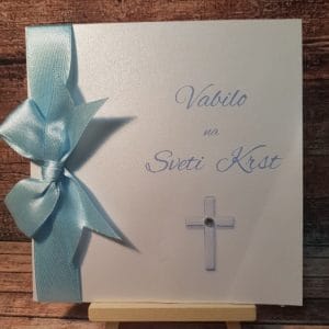 Vabilo za krst s križcem in pentljico modro REK28