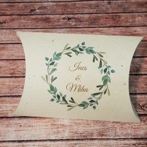 Poročni konfeti z zelenjem in imeni mladoporočencev POKON 108