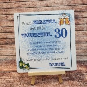 vabilo za rojstni dan in obletnice z motivom piva in modrim ozadjem