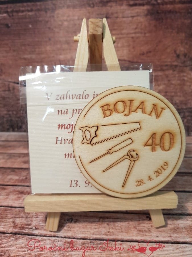 Leseni magnetki za rojstni dan - Poročni bazar INKI Leseni magnetki za rojstni dan - Poročni bazar INKI