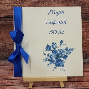 Vabila za Abrahama z modro pentljo modrimi rožicami in modro pisavo