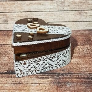 Lesene škatlice za prstane