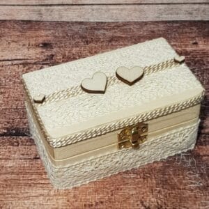 Lesene škatlice za prstane