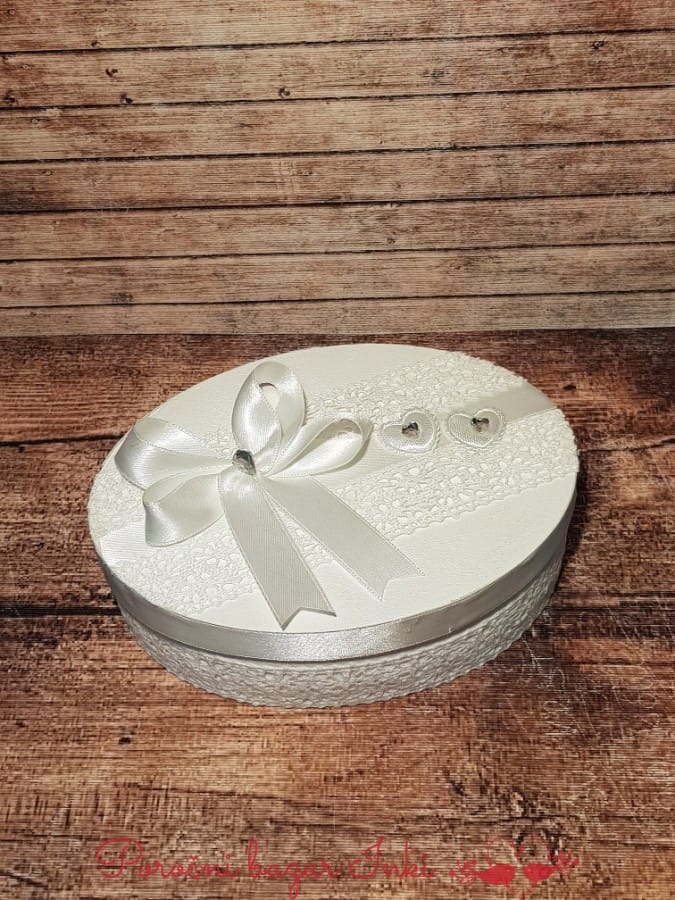 Lesena škatlica za prstane - Poročni bazar INKI Lesena škatlica za prstane