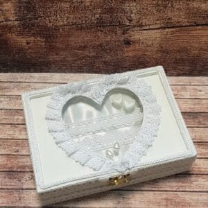 Lesene škatlice za prstane