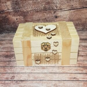 Lesene škatlice za prstane