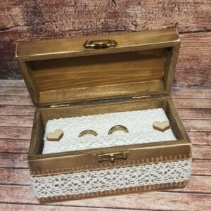 Lesene škatlice za prstane