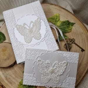 Darilna škatlica s čestitko