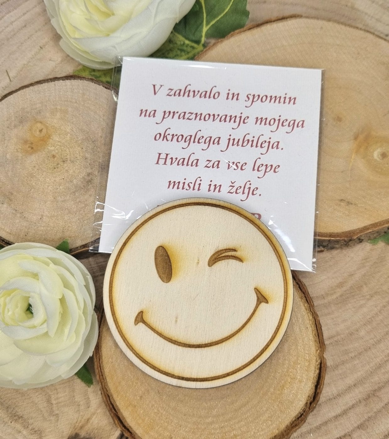 Darilca za obletnice - Poročni bazar INKI darilo, lesen magnetek