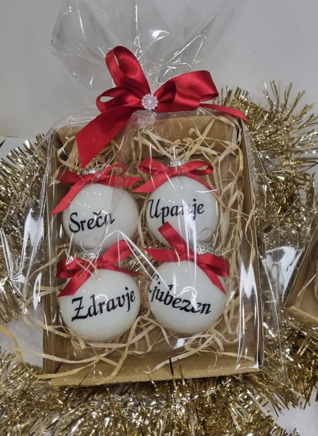 Kroglice z napisi - Poročni bazar INKI komplet kroglic z napisi