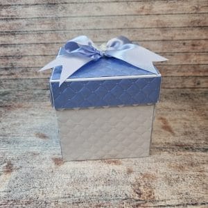 škatlica presenečenja