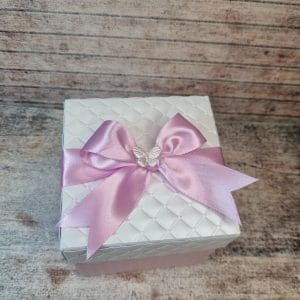 škatlica presenečenja